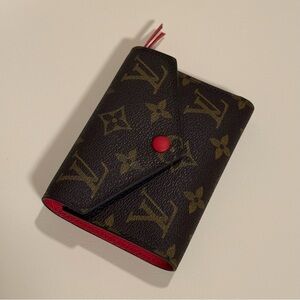 Victorine Wallet